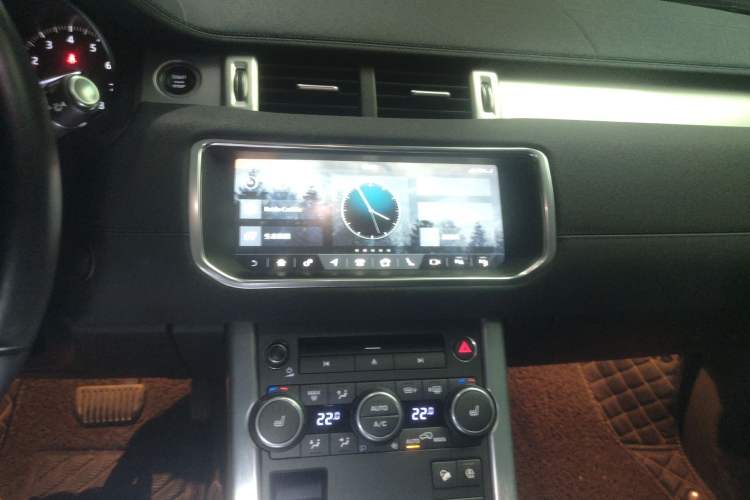 Used Land Rover Range Evoque 2018 240 PS SE Smart Brilliance Edition