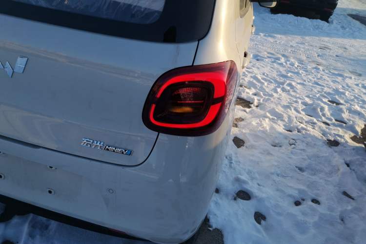 Used Wuling Hongguang MINIEV 2025 Four-Door Version Advanced Edition