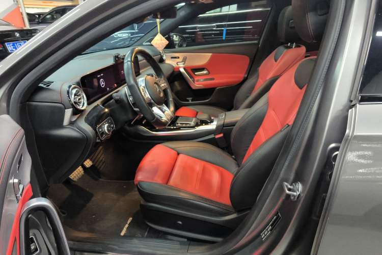 Used Mercedes-Benz A-AMG 2019 AMG A 35 L 4MATIC