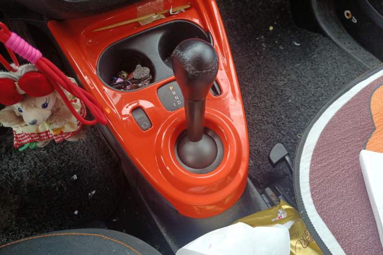 Used smart fortwo 2015 1.0L 52 kW hardtop Dynamic version