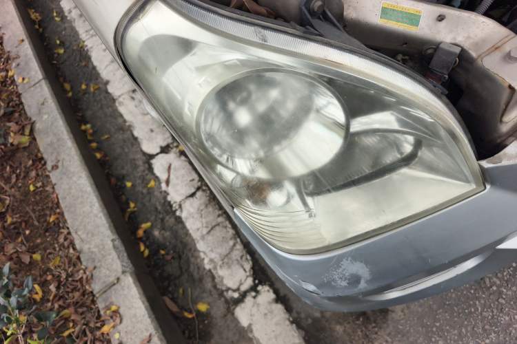 Used Wuling Rongguang 2011 1.2L Base Version
