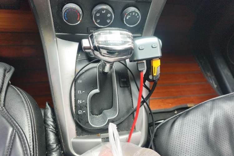 Used Chevrolet Captiva 2014 2.4L Two-Wheel Drive Urban Version 7 Seats
