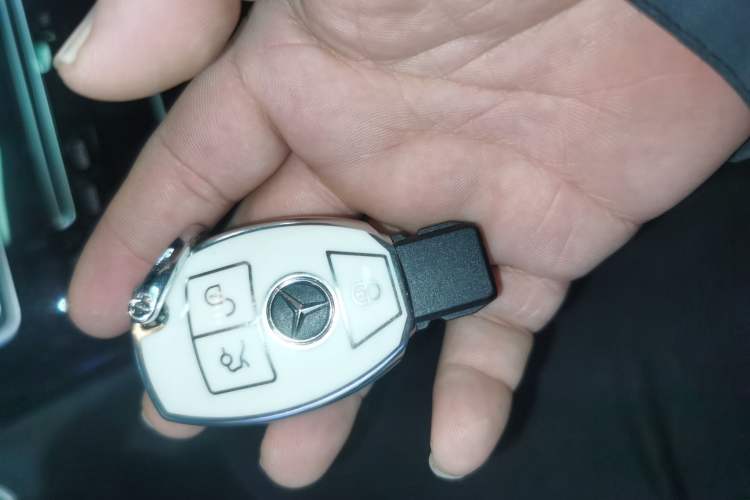 Used Mercedes-Benz C-Class 2017 C 200 Sport Edition Interior 1