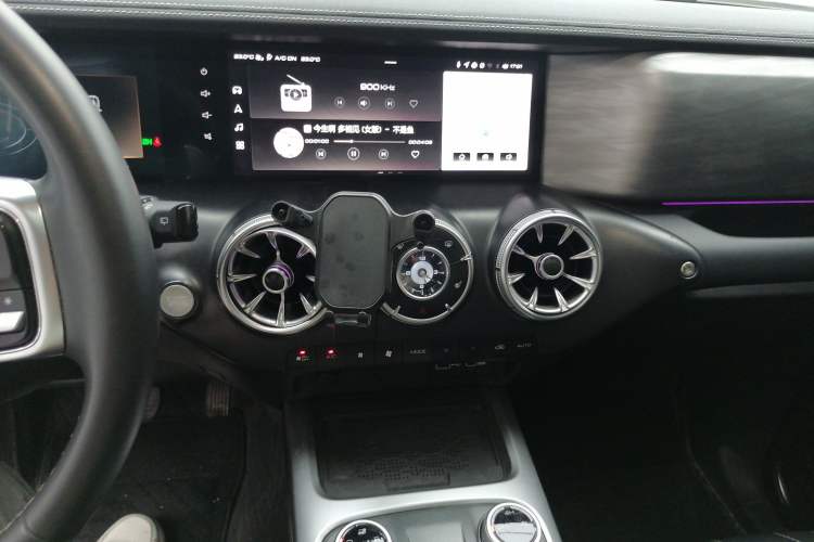 Used Tank 300 2024 2.0T Challenger
