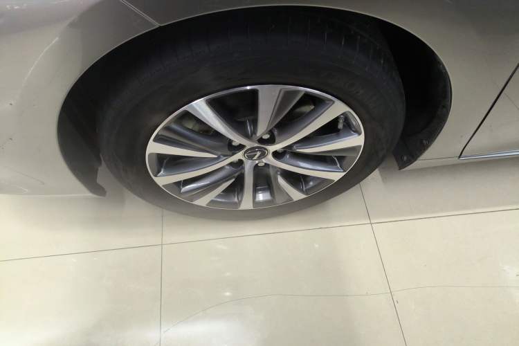 Used Lexus ES 2020 200 Excellence Edition Exterior 4