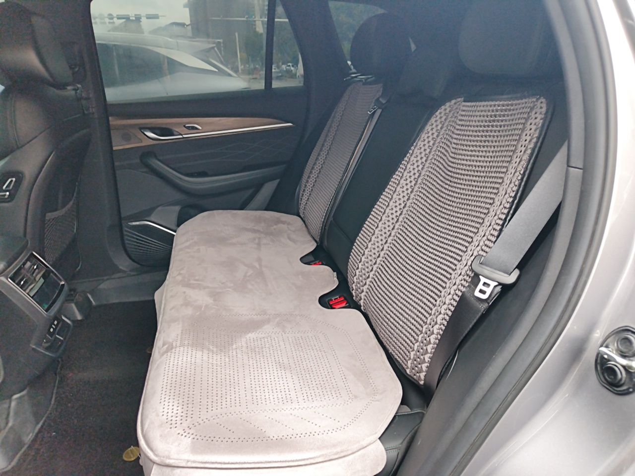 Geely Auto Monjaro L 2025 Dongfang Yao 2.0TD Automatic Lanxing Edition — снимка 17