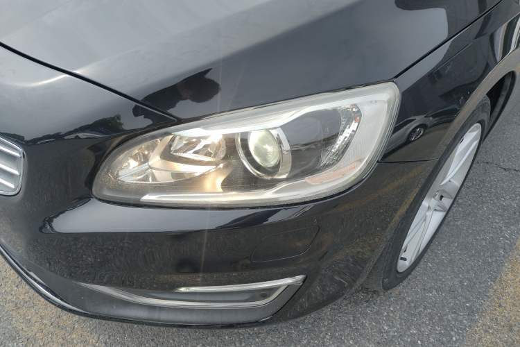 Used Volvo S60 2015 S60L T5 Intelligent Drive Edition Left Front Headlight