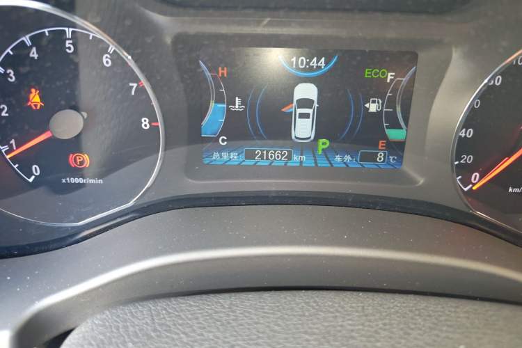 Used BYD Song 2016 Gaishi Edition 1.5TID Automatic Luxury Model
