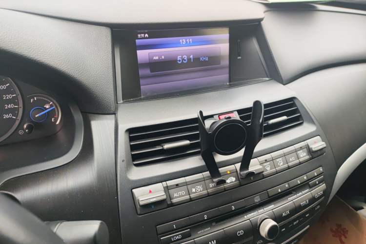 Used Honda Crosstour 2012 2.4L Luxury Edition Audio And AC Panel