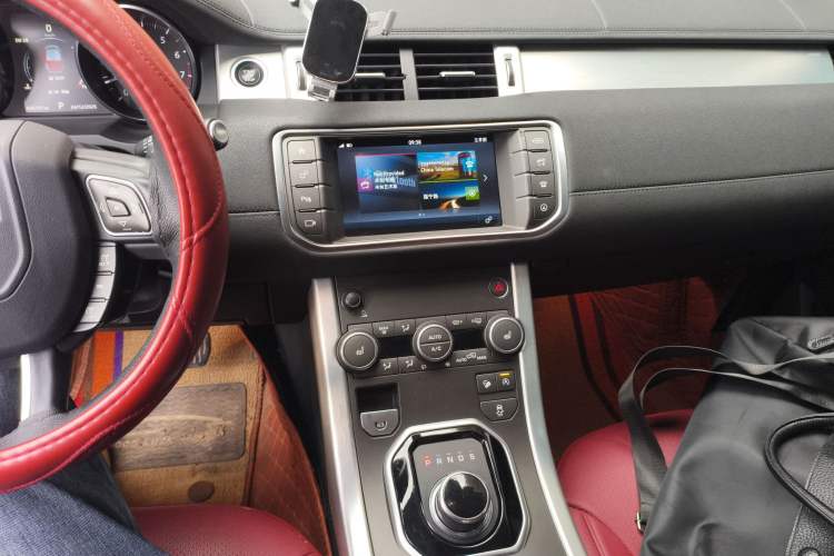 Used Land Rover Range Rover Evoque 2017 2.0T British-Style Prestige Edition
