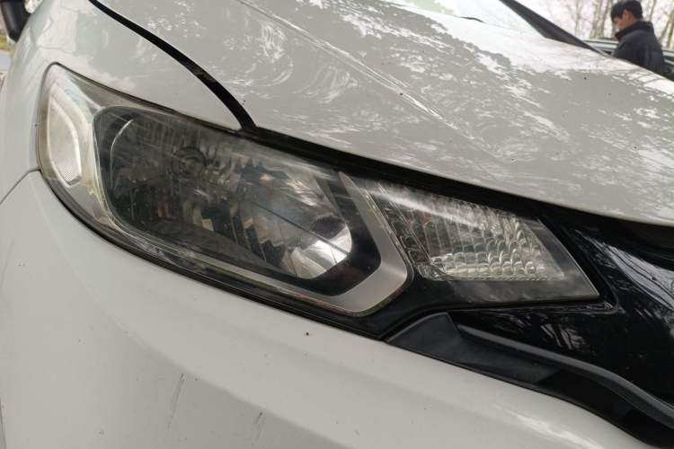 Used Honda Fit 2016 1.5L LXS CVT Comfort Sunroof Version
