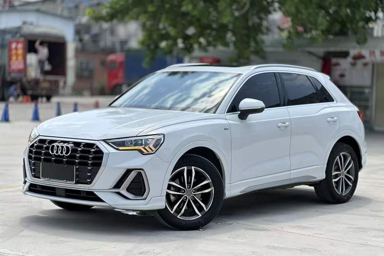 Used Audi Q3 2021 35 TFSI Progressive Dynamic Edition