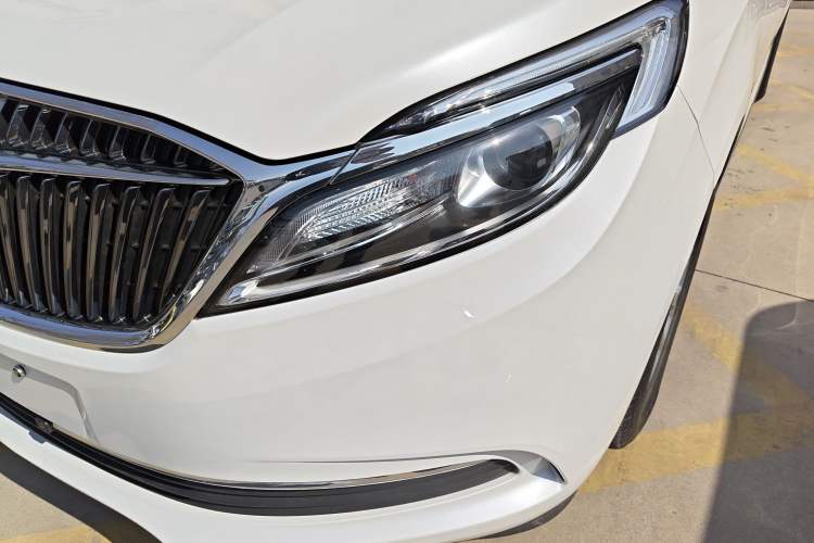 Used Buick GL8 2018 ES 28T Comfort Model China VI Standard