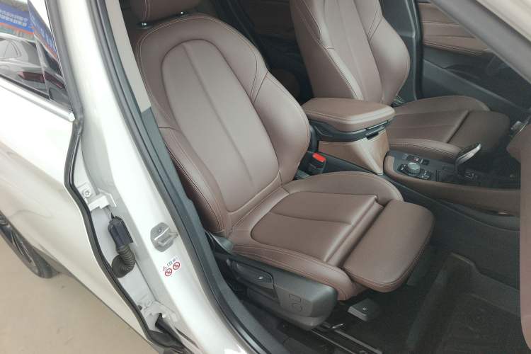 Used BMW X1 2020 sDrive20Li Fashion Model
