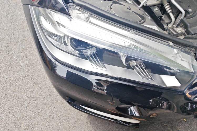 Used BMW X5 2015 xDrive28i
