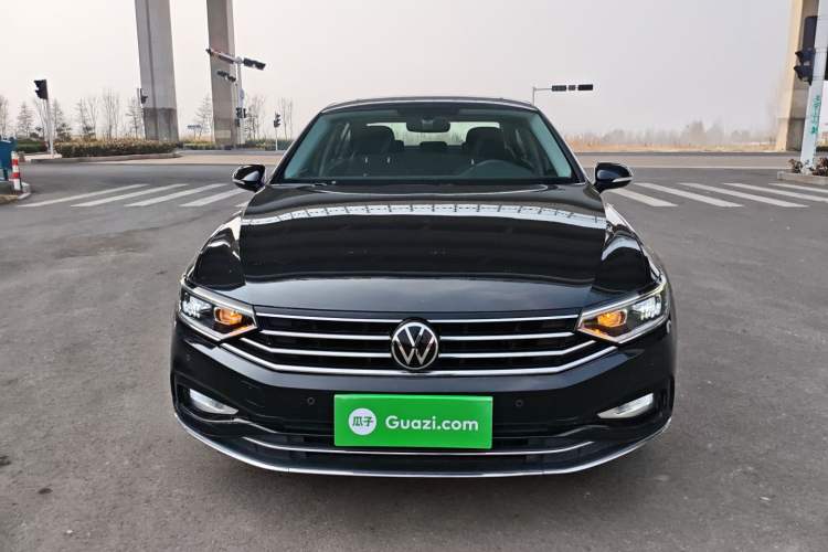 Used Volkswagen Magotan 2020 330TSI DSG Leading Model
