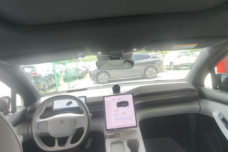 Used Nio ES6 2024 75 kWh