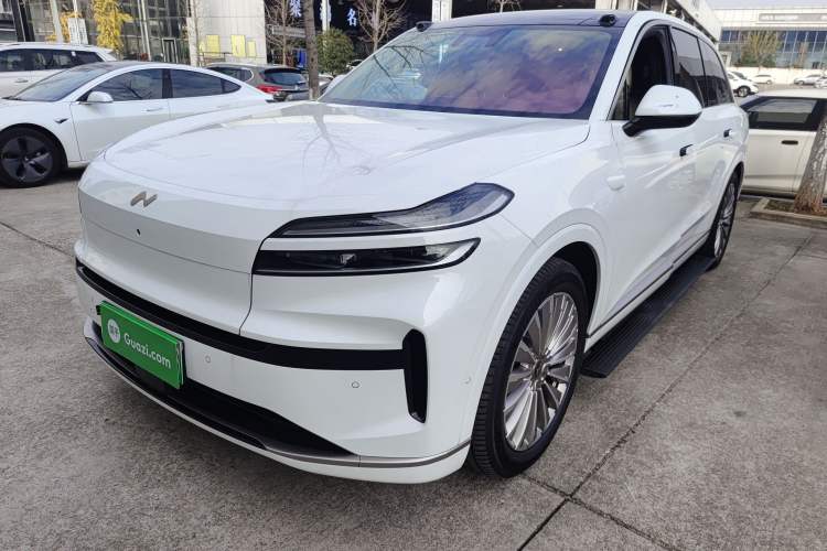 Used ONVO Luxeed L90 2025 Model—Ultra Six-Seater Version