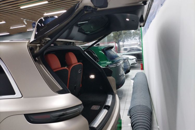 Used Li Auto L8 2023 Max model