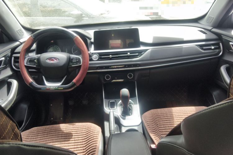 Used Chery Tiggo 5x 2020 1.5L Manual Fashion Edition Center Console