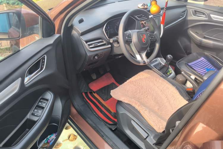 Used Roewe RX3 2020 1.6L Manual 4G Connect Super-Fresh Elite Edition
