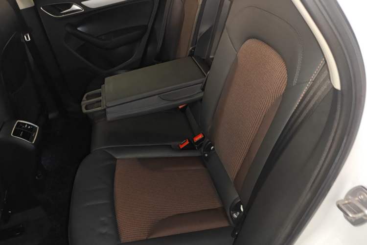 Used Audi Q3 2018 30th Anniversary Edition 30 TFSI Fashion Model
