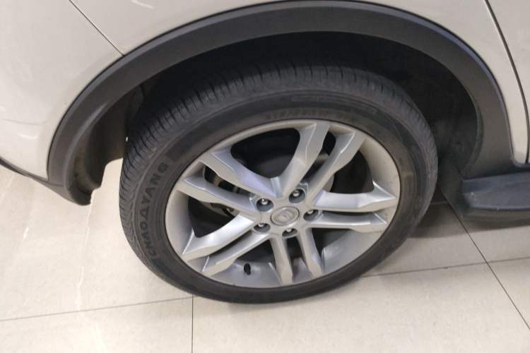 Used CHANGAN CS35 2014 1.6L Manual Luxury Model China IV Standard