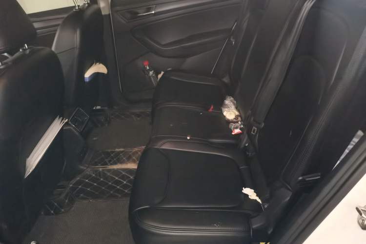 Used Skoda Kodiaq 2018 Facelifted TSI330 5-Seater Two-Wheel-Drive Standard Edition
