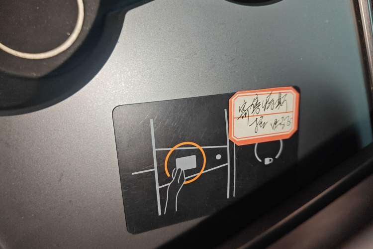 Used Tesla Model Y 2021 Long-Range All-Wheel-Drive Version
