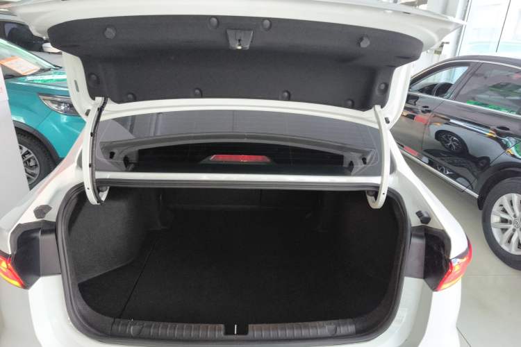 Used Geely Auto Emgrand 2023 4th Generation Champion Edition 1.5L CVT Luxury Model
