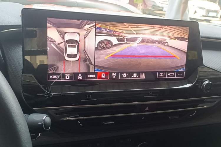 Used Citroen C5 X 2021 1.6T FM Version
