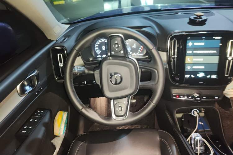 Used Volvo XC40 2022 T4 Four-Wheel Drive Smart & Luxurious Edition
