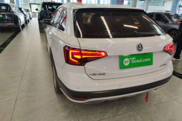 Used Volkswagen C-TREK 2017 1.6L Automatic Comfort Model
