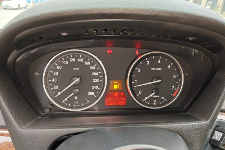 Used BMW X5 2011 xDrive35i Leading Model