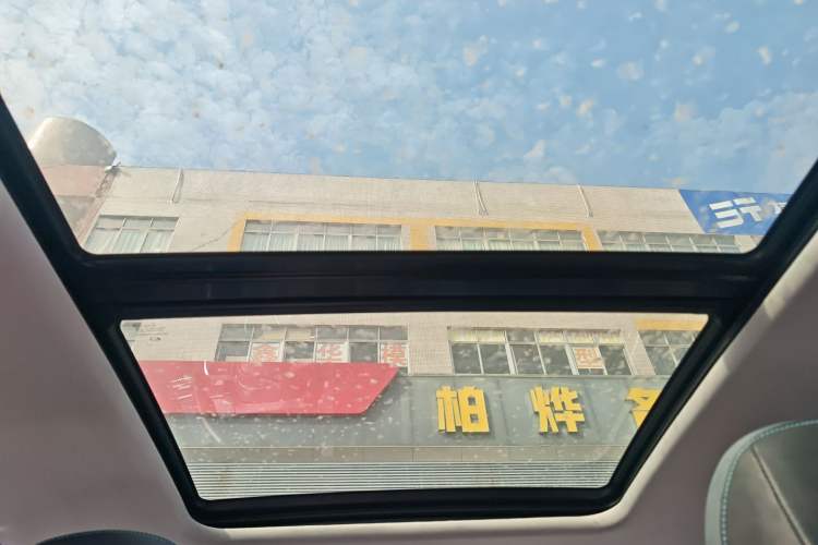 Used AION Y 2023 Younger Star Edition