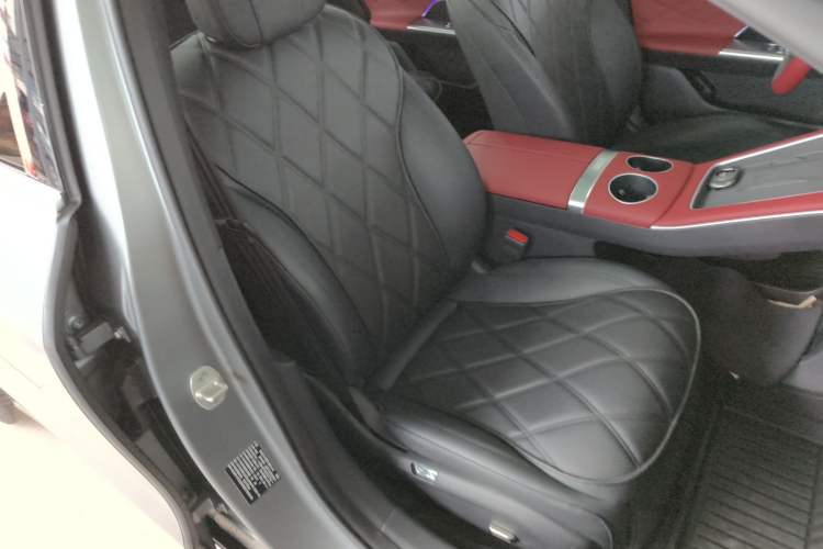 Used Chery Fulwin A9L 2025 Model, Guanghui Four-Wheel Drive Peak Edition
