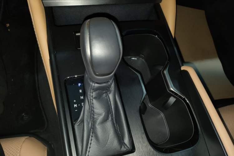 Used Lexus ES 2025 200 Premium Edition