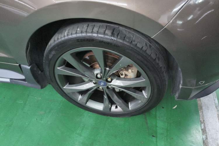 Used Ford Edge 2016 EcoBoost 330 V6 Four-Wheel Drive Sporty 7-Seater
