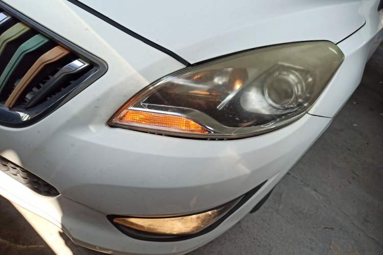 Used Haima Fumei 2014 M5 1.6L Manual Elite Model
