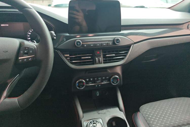 Used Ford Focus 2019 Hatchback EcoBoost 180 Automatic ST Line