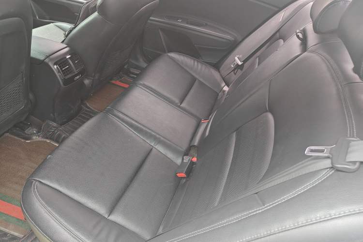 Used Kia K4 2015 1.8L Automatic GLS Special Left Rear Seat