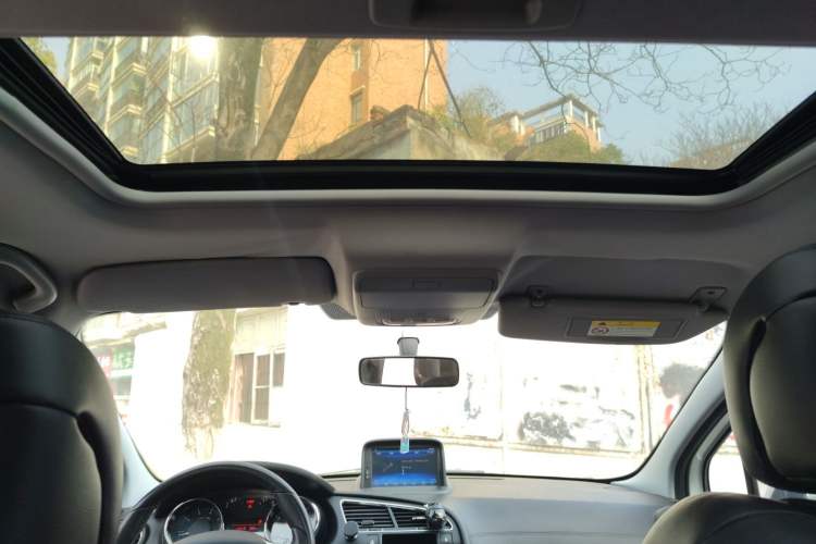 Used Peugeot 3008 2015 1.6THP Automatic Trend Edition
