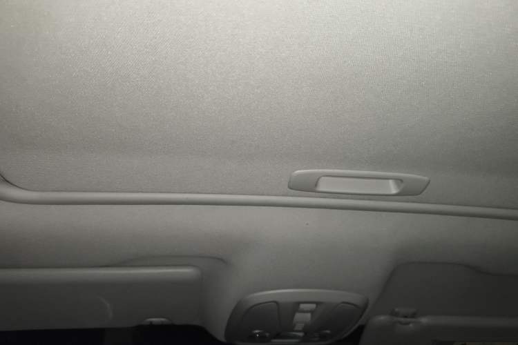 Used Peugeot 408 2014 1.8L Automatic Luxury Edition Headliner