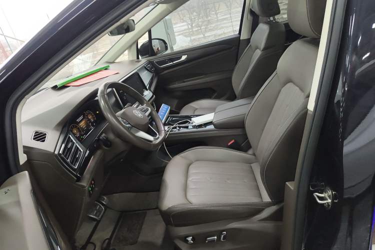 Used Volkswagen Viloran 2022 380TSI Luxury Edition