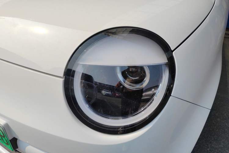 Used CHANGAN NEVO Lumin 2026 Model Treasure Edition 205km Passionate Beige Ningde Left Front Headlight