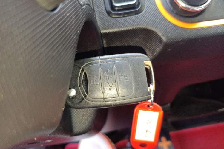 Used Wuling Hongguang MINIEV 2020 Enjoyment Model Lithium Iron Phosphate
