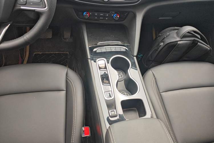 Used Buick Regal 2024 25T Deluxe Edition
