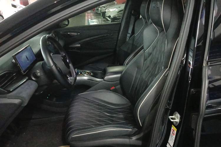 Used BYD Seal 2022 550 km Standard Range Rear-Wheel Drive Elite Version
