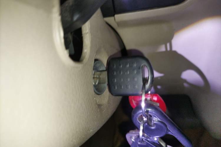 Used Jinbei Starfish A9 2011 1.0L Luxury Edition Vehicle Key