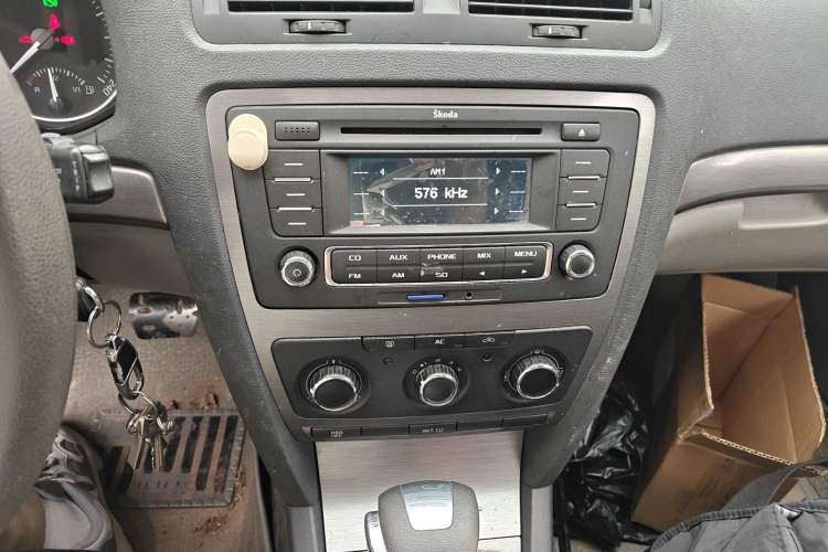 Used Skoda Octavia 2013 1.6L Automatic Yijie Edition